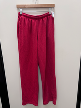 Load image into Gallery viewer, Wild Fable Pants Size Small
