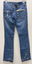 Load image into Gallery viewer, True Religion Denim Size 3/4 (27)
