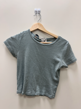 Load image into Gallery viewer, John Galt Short Sleeve Top Size Small
