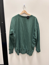 Load image into Gallery viewer, Sweatshirt Size Large
