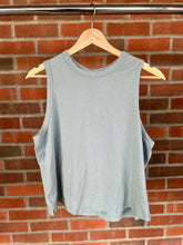 Load image into Gallery viewer, Lulu Lemon Athletic Top Size Large
